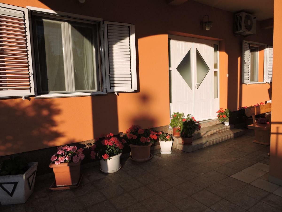 Apartments Perla Biograd Na Moru Exteriér fotografie